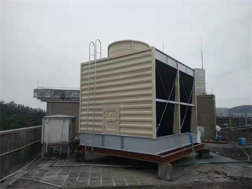廣東冷卻塔廠家淺析玻璃鋼冷卻塔破裂的原因及措施?(廣東圓形逆流式玻